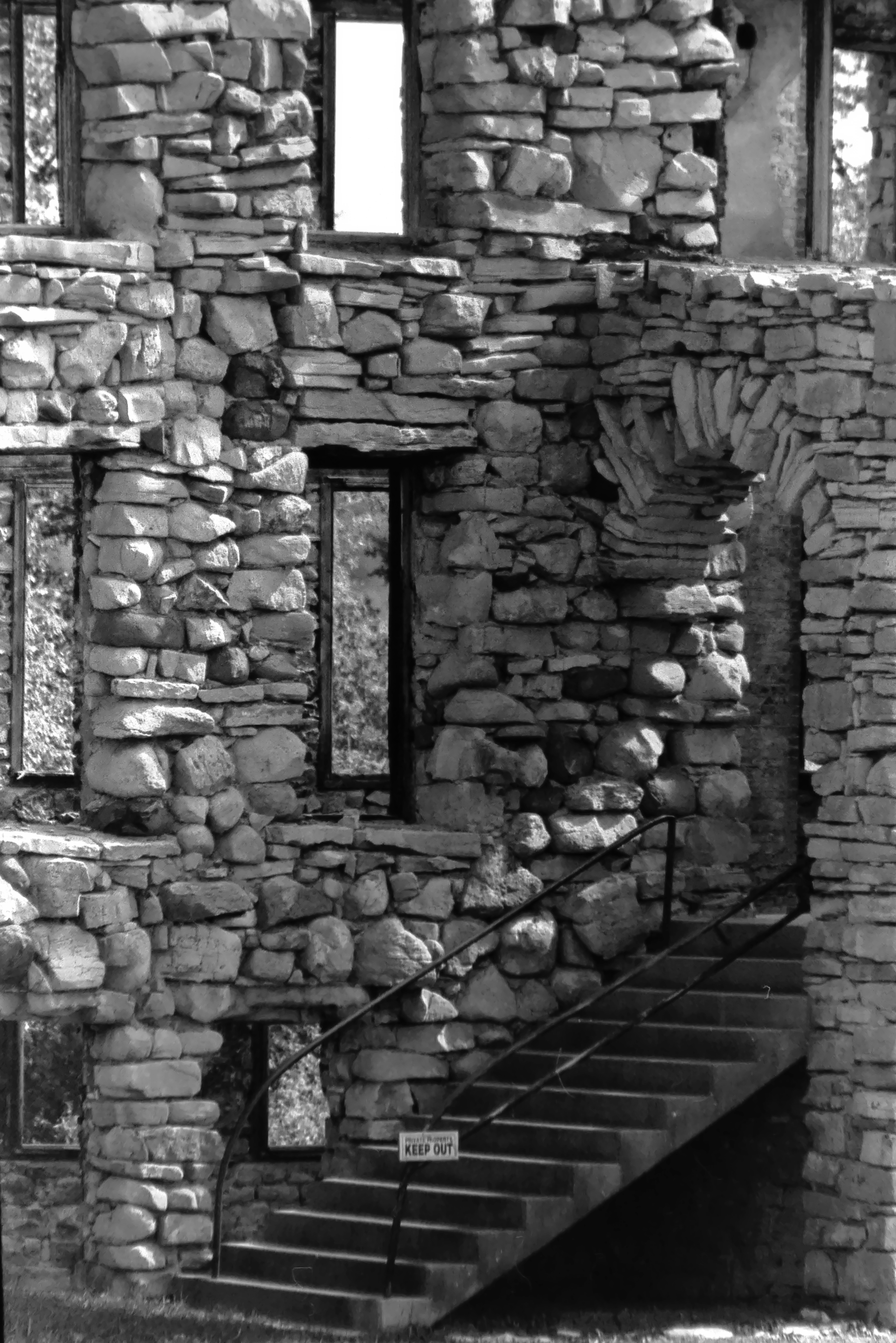 Journey through film: Keep out #265