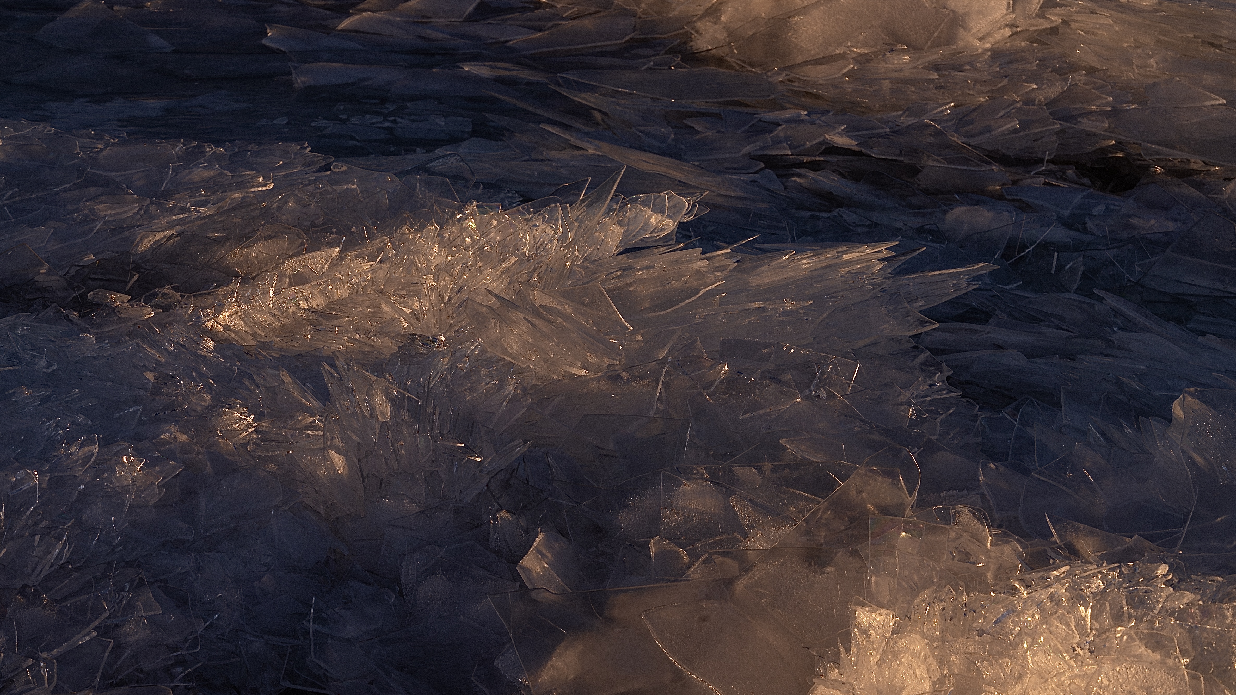 ZERO BELOW 002 //