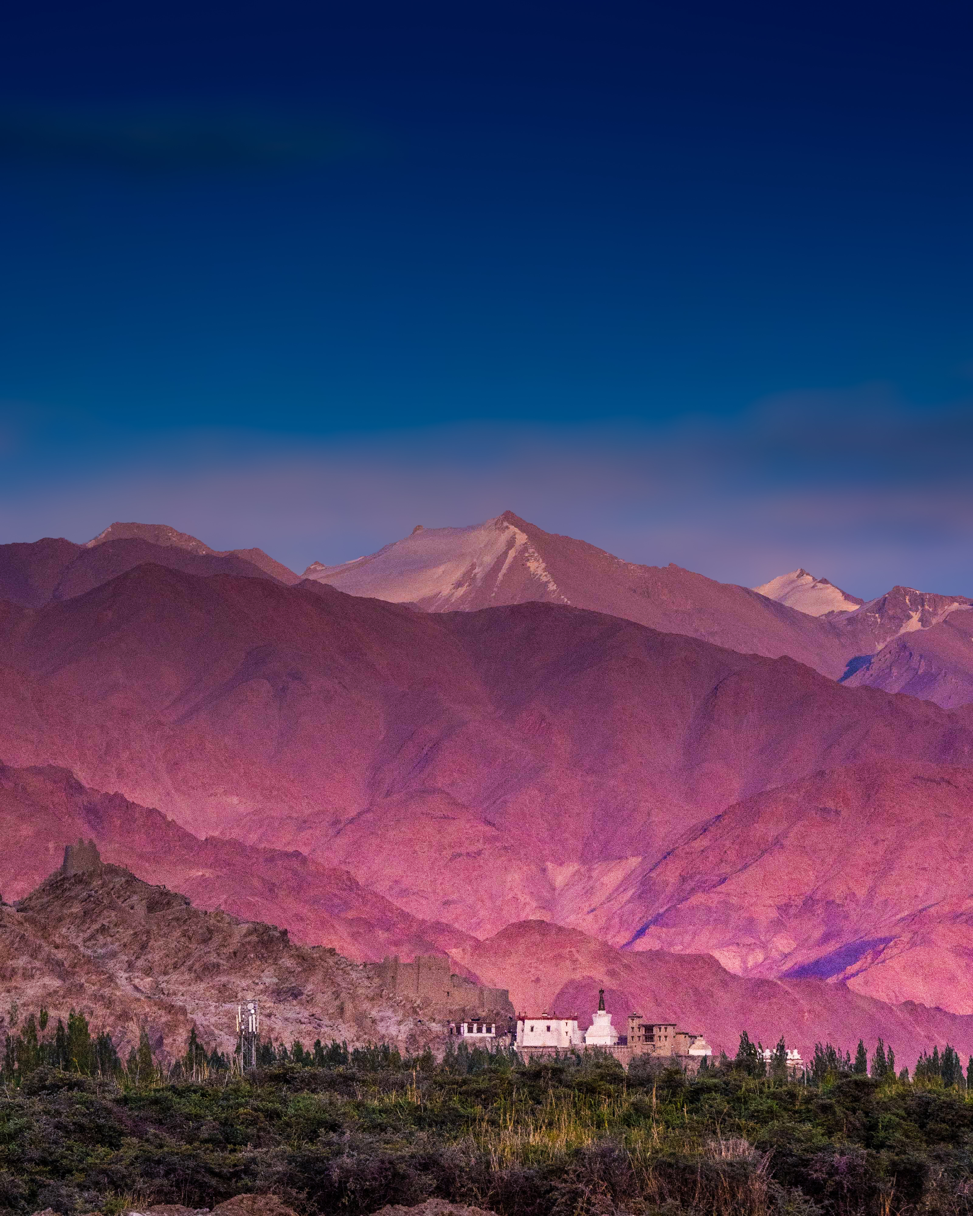 Pink mountains🩷
