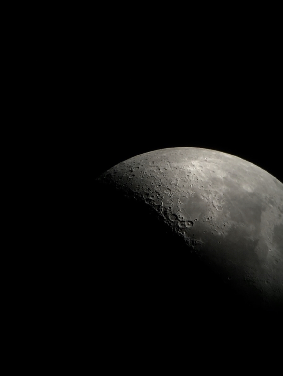The Moon (2016, iPhone 6 via telescope)