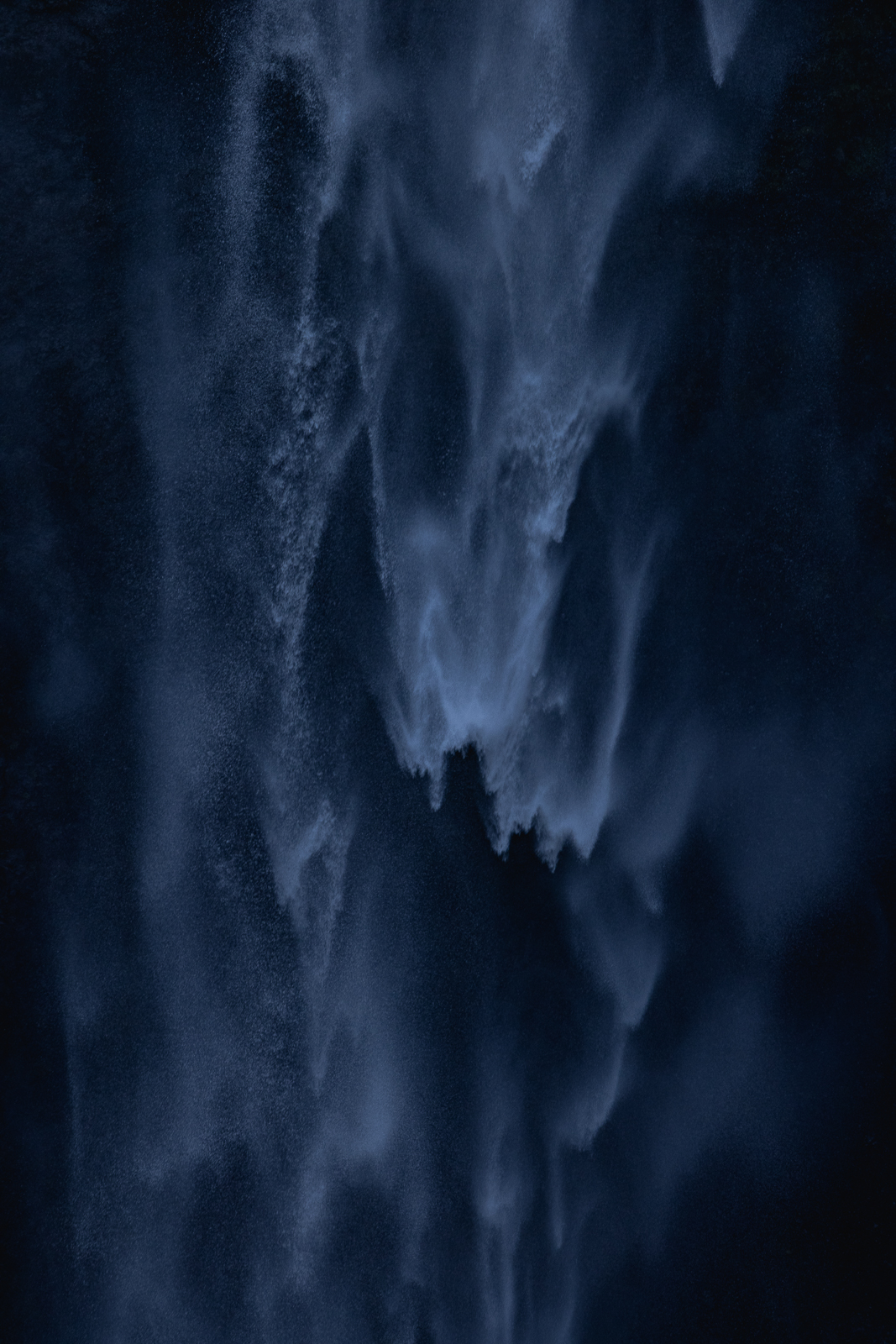 EAU 002 //