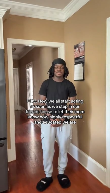The way you are at your friends house 😭
