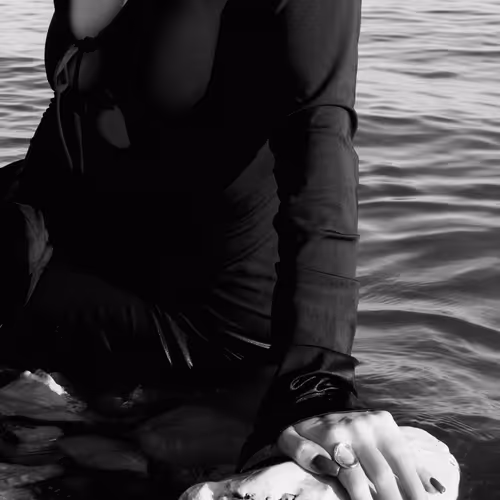 The sea will wash away your sorrow