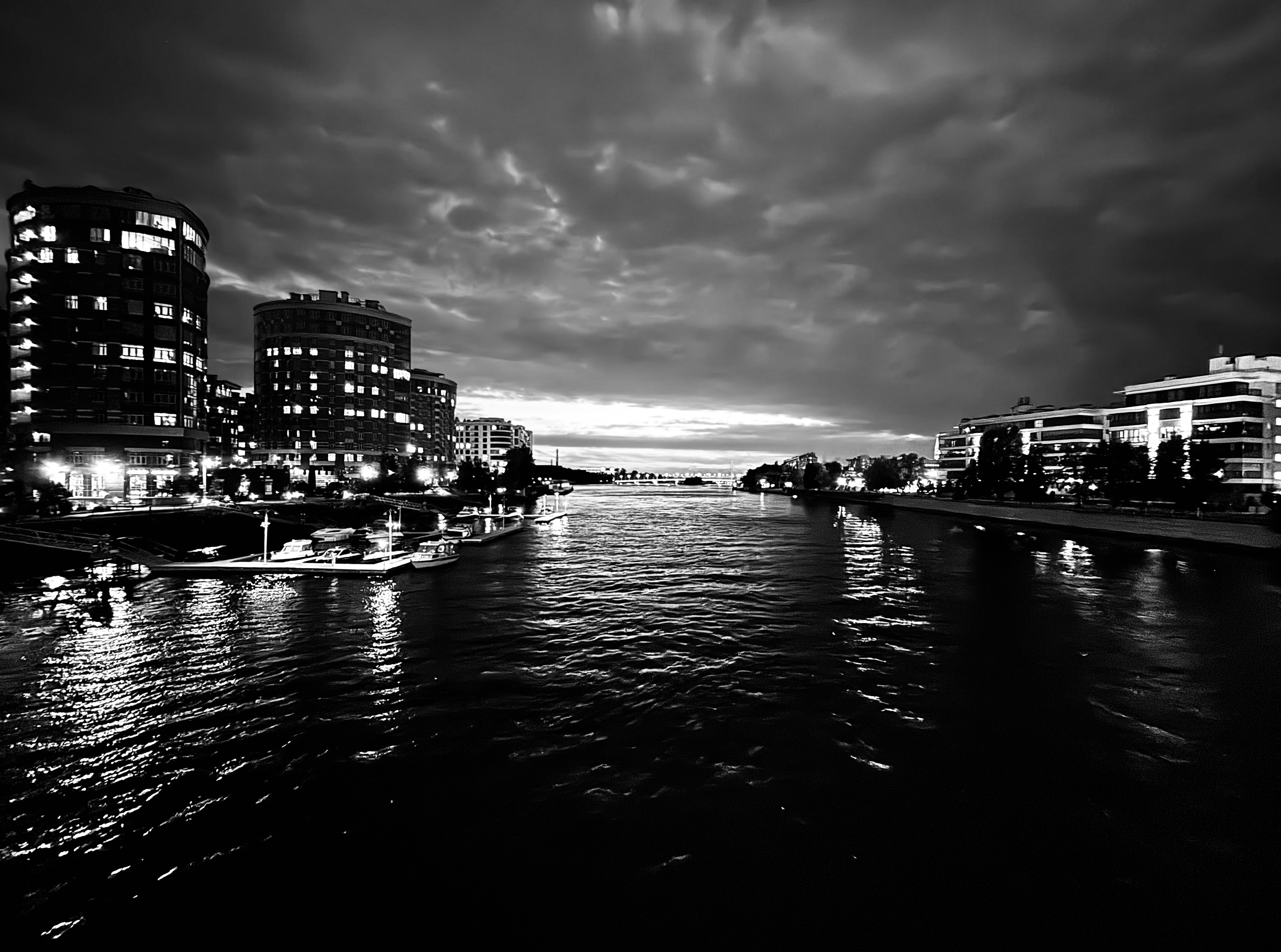 NIGHT SILENCE