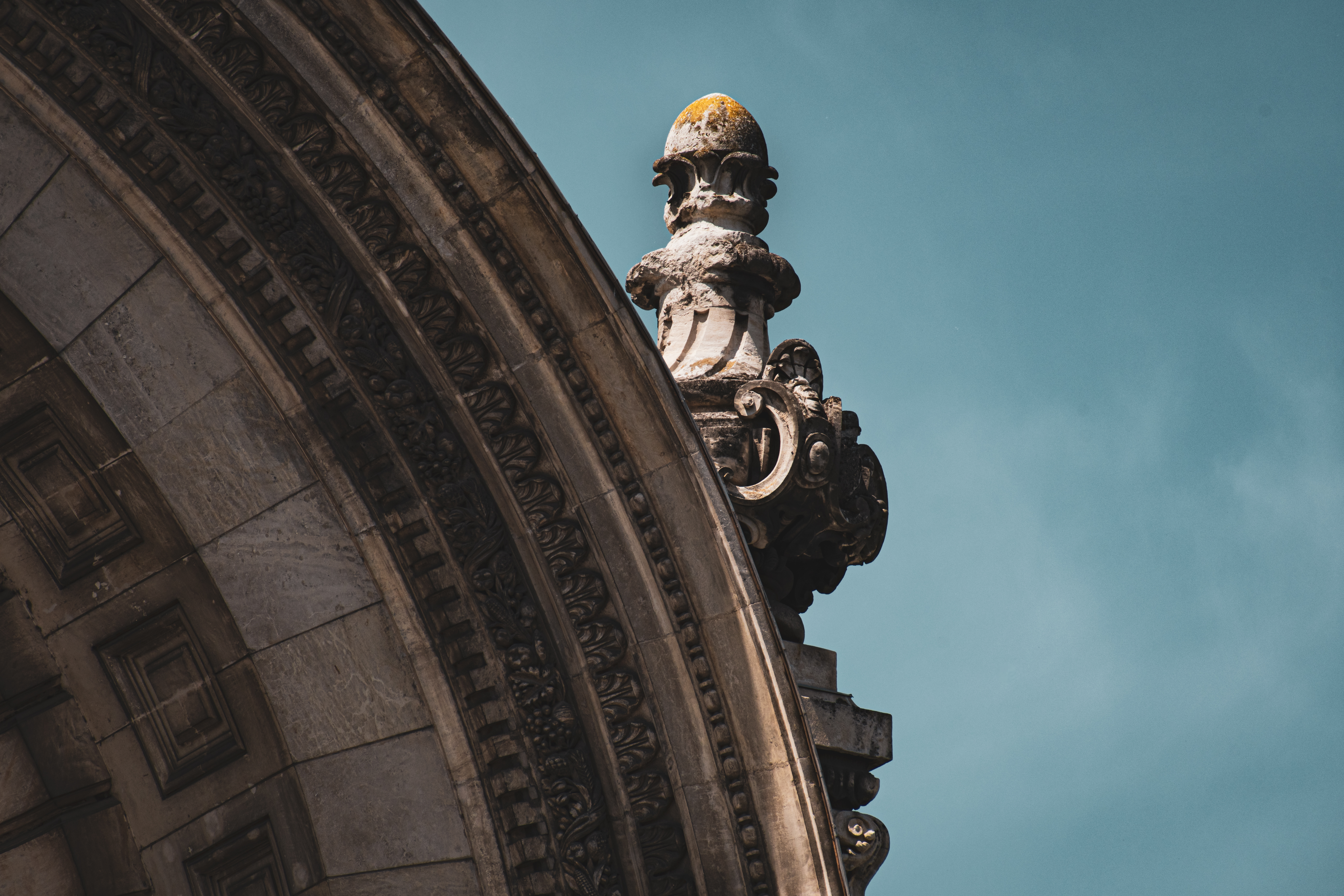 Of Details and Light