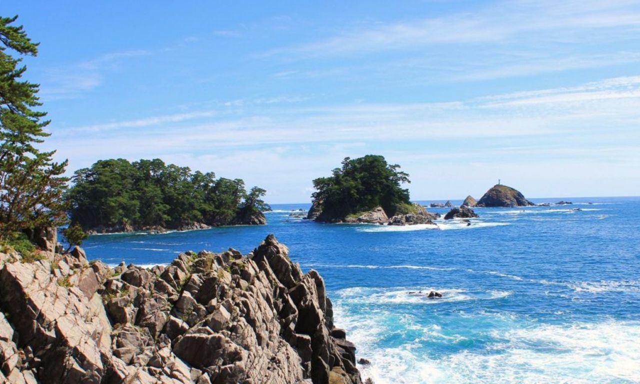 Writing NFT - 海底熟成酒～北海道、岩手、宮城、靜岡、三重、岡山、愛媛、大分、宮崎