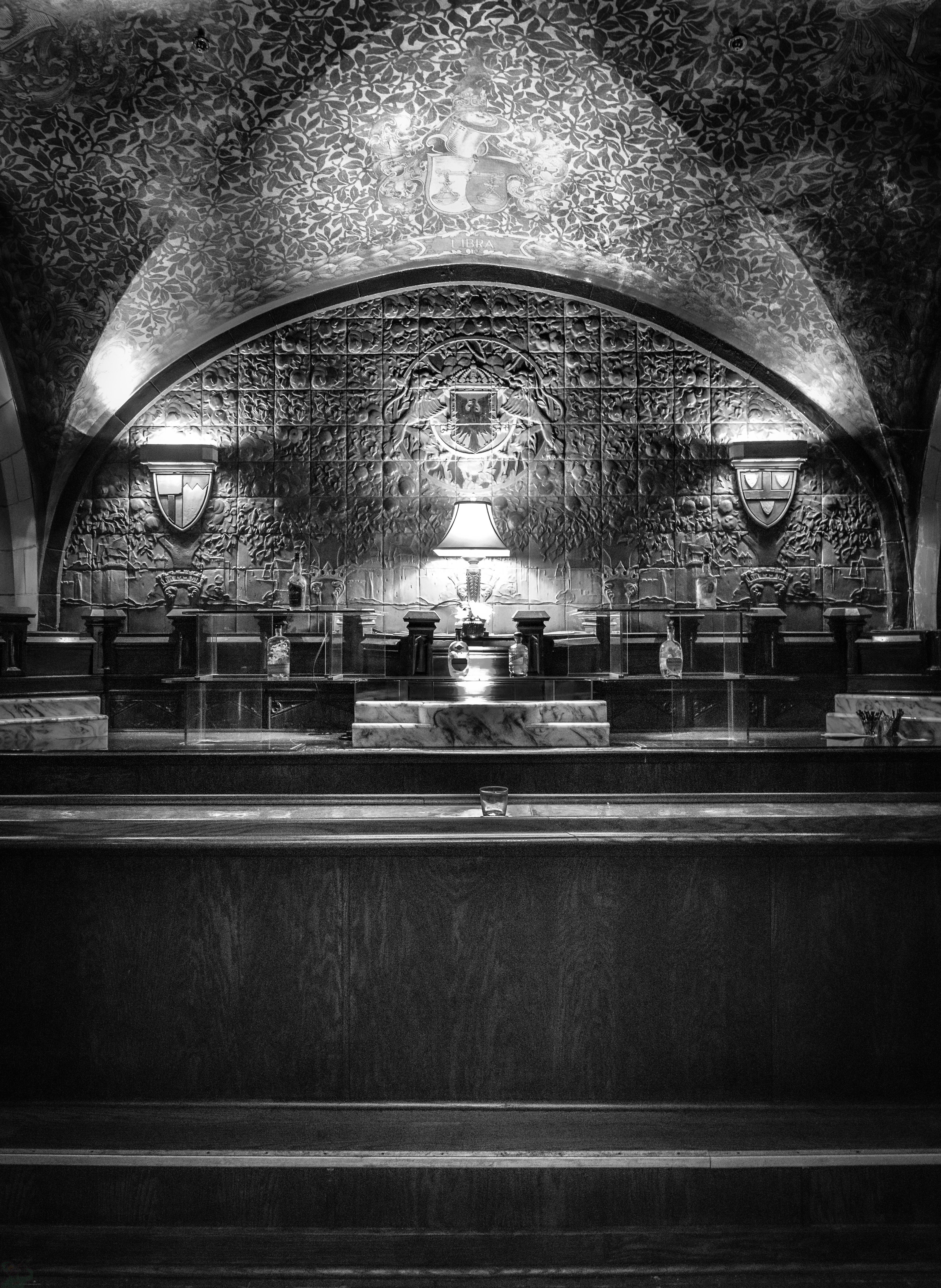 timeless tales at the rathskeller bar