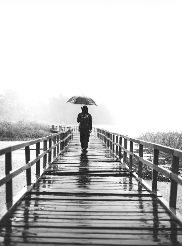 Fading in the Rain