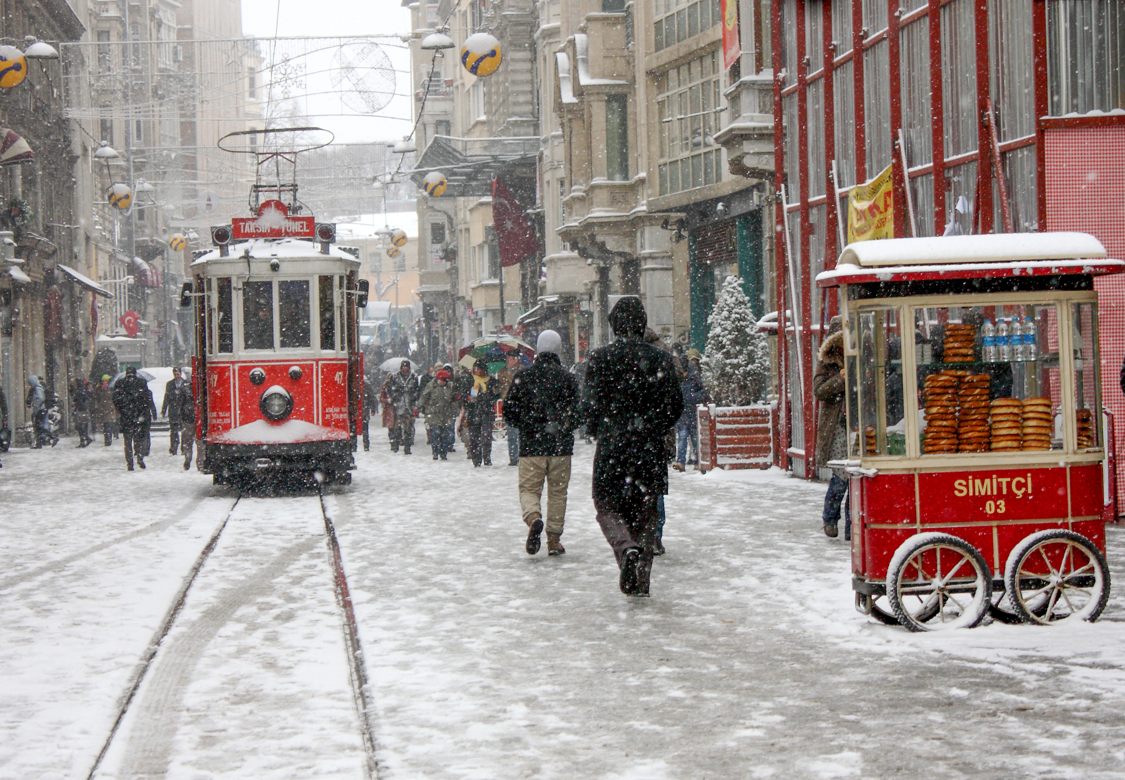 Snow and Istanbul #75