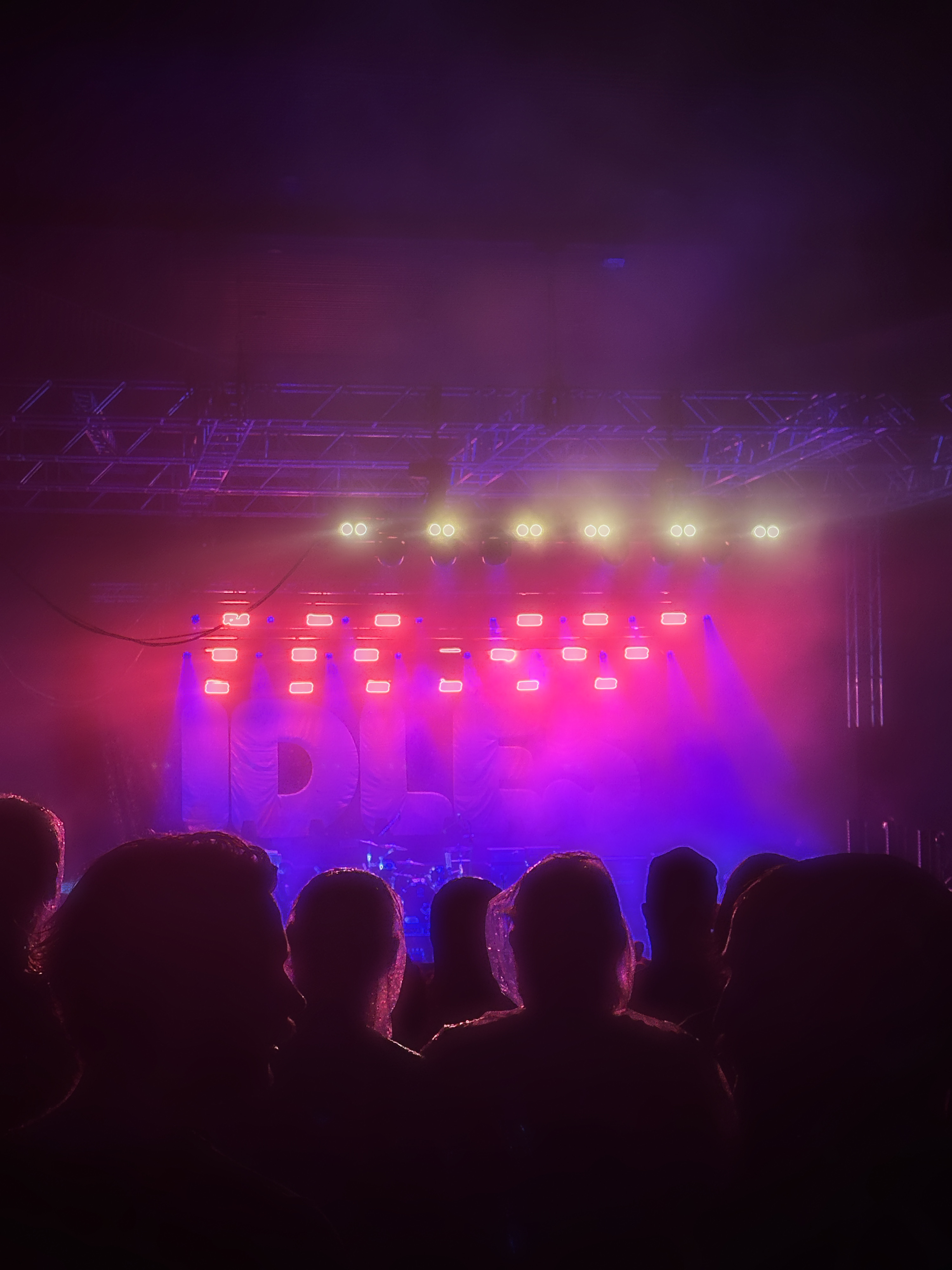 Idles.