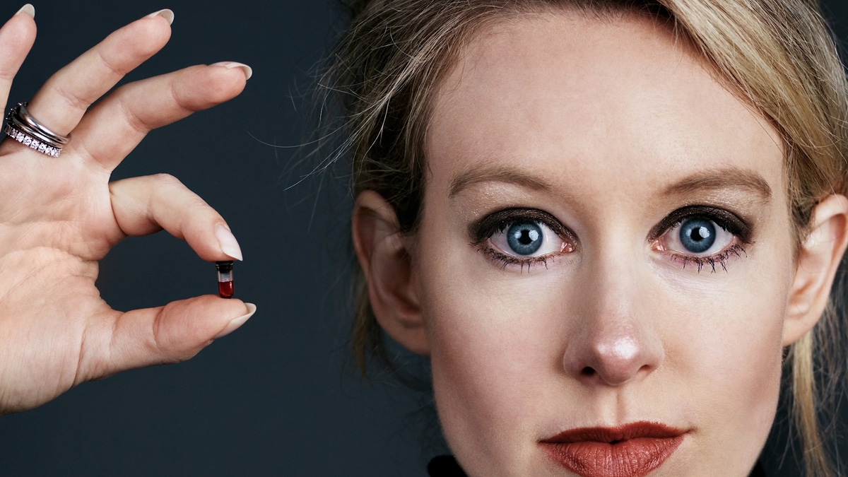 Elizabeth Holmes with Nanotainer