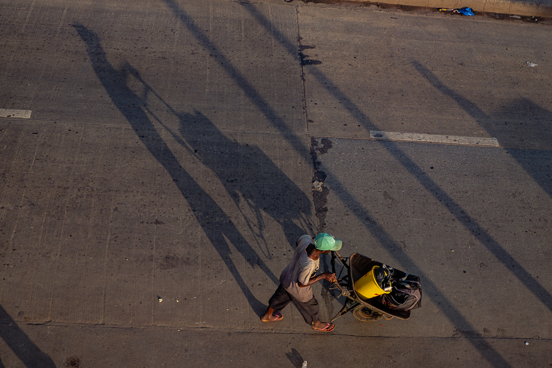 Parallel Shadows