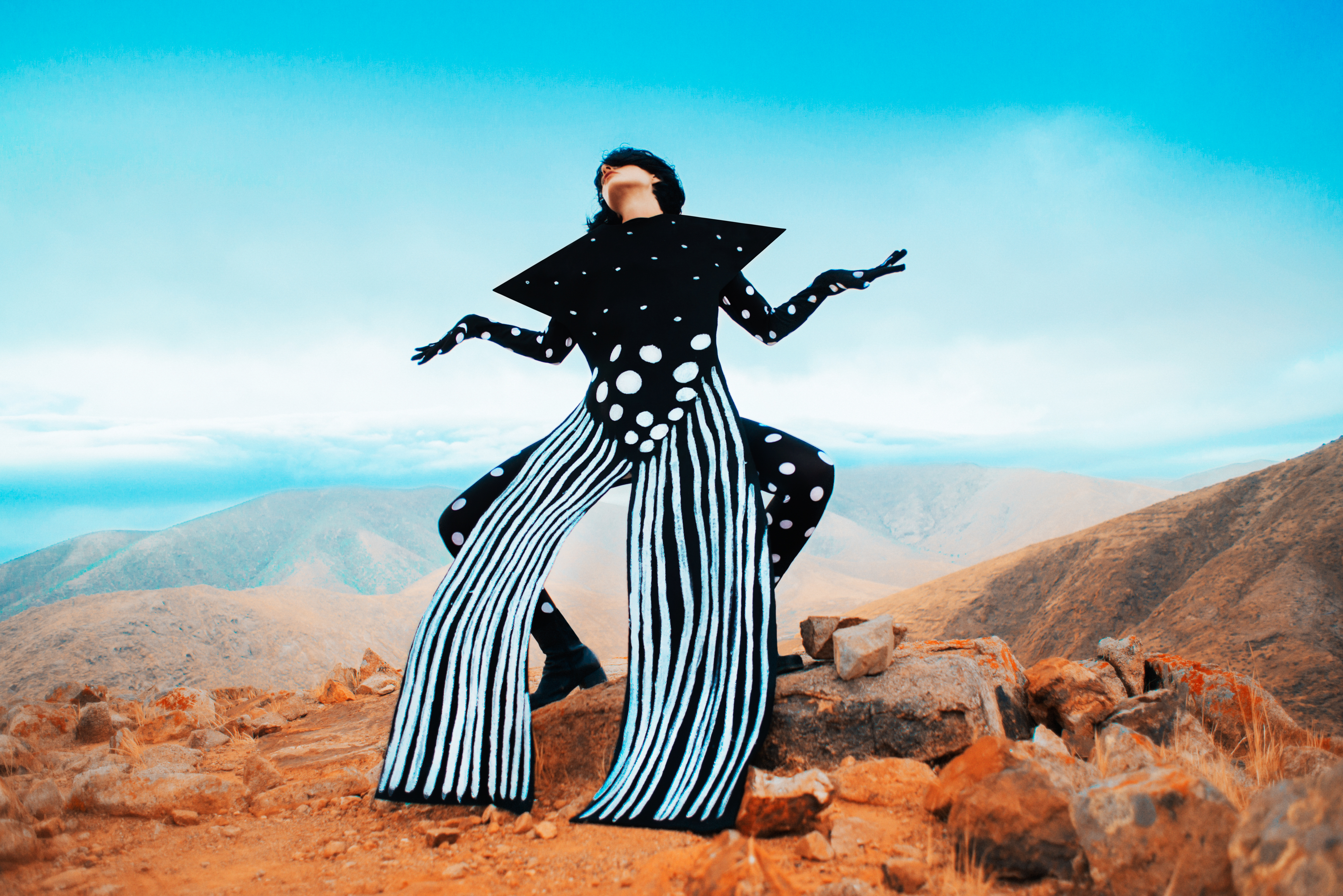 Human Sculptures - Phases in Space 04