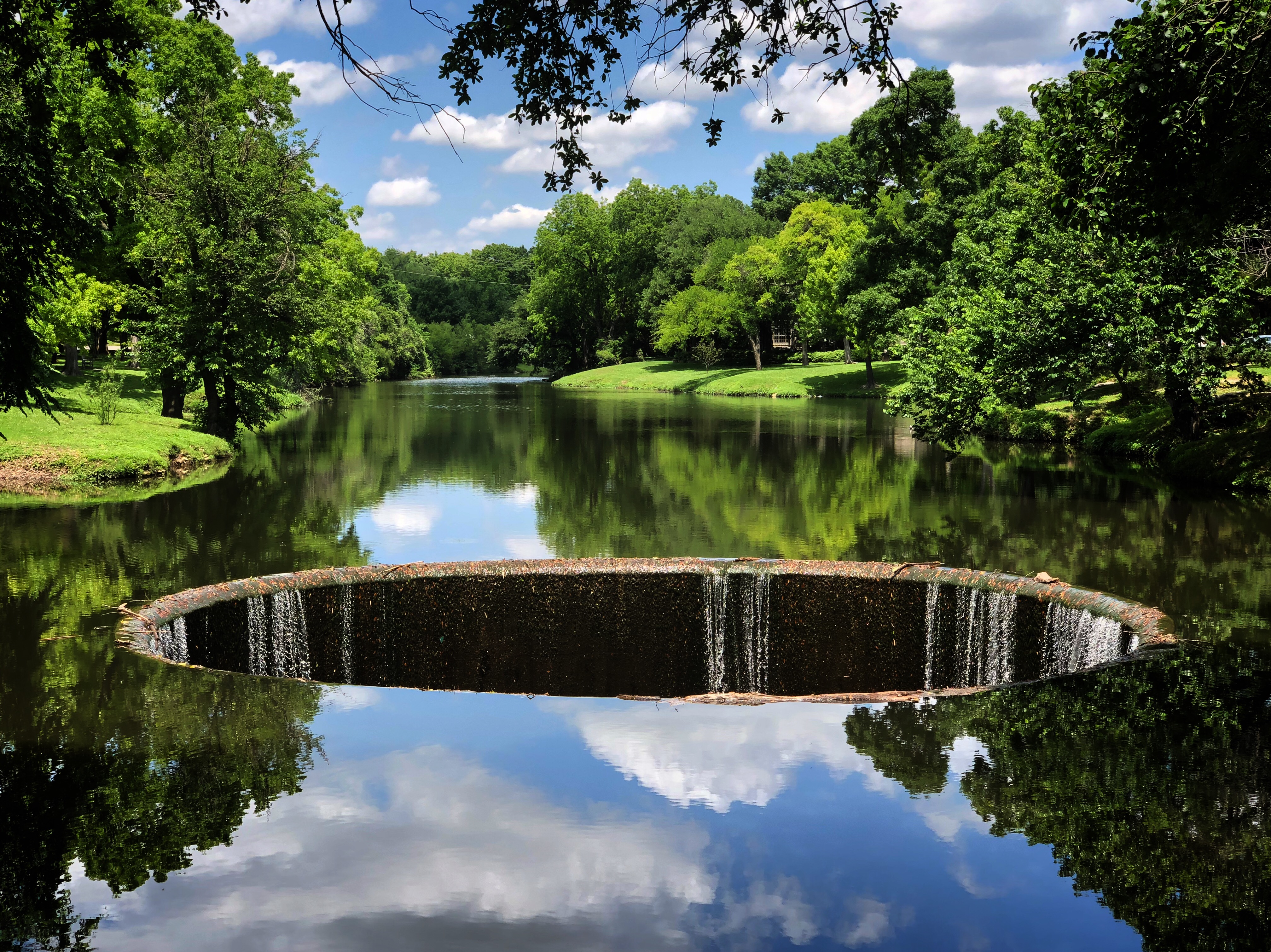 Lovely Hole