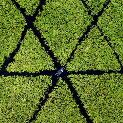 The Floating Maze