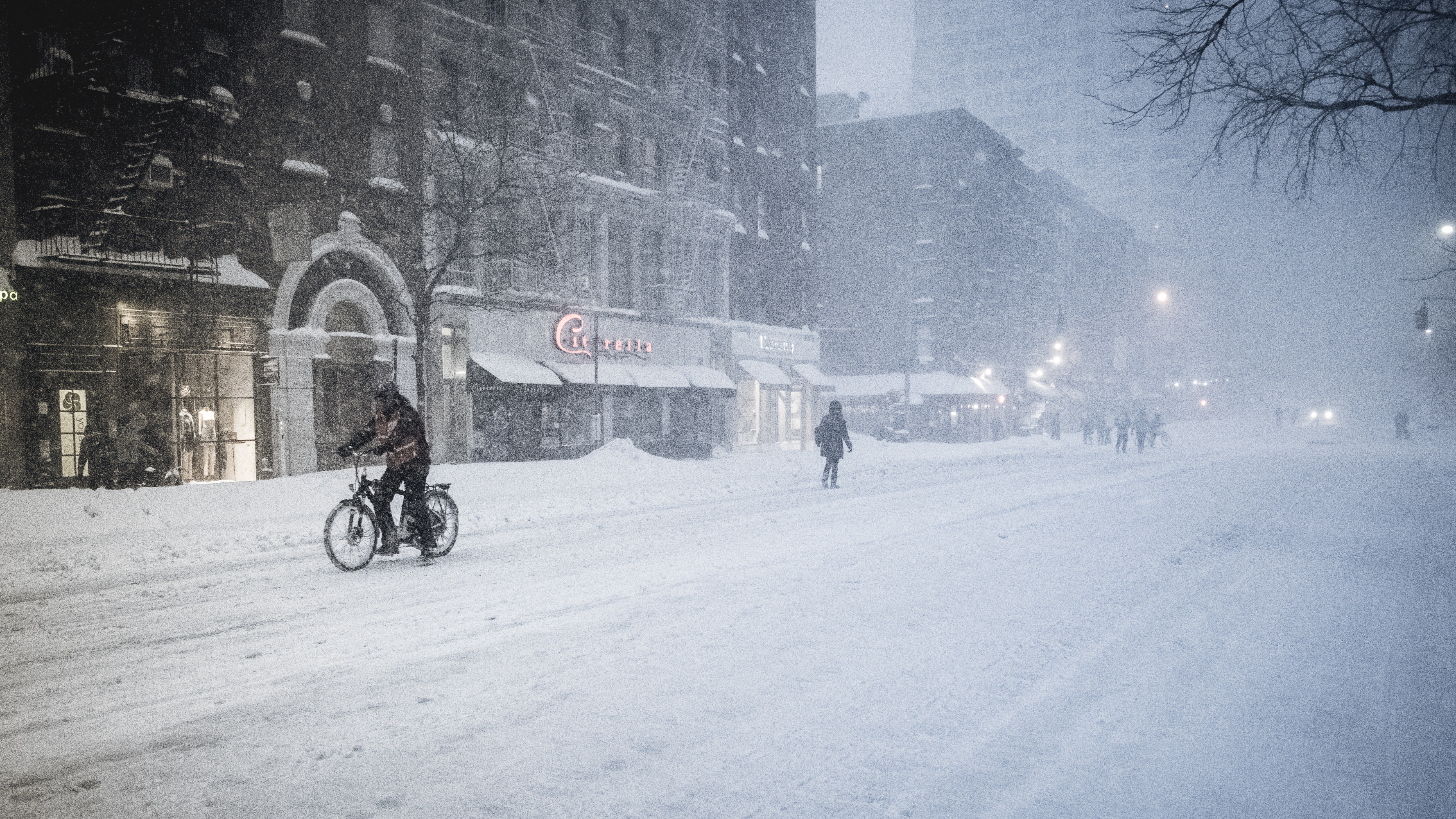Snow Days In NYC - 8
