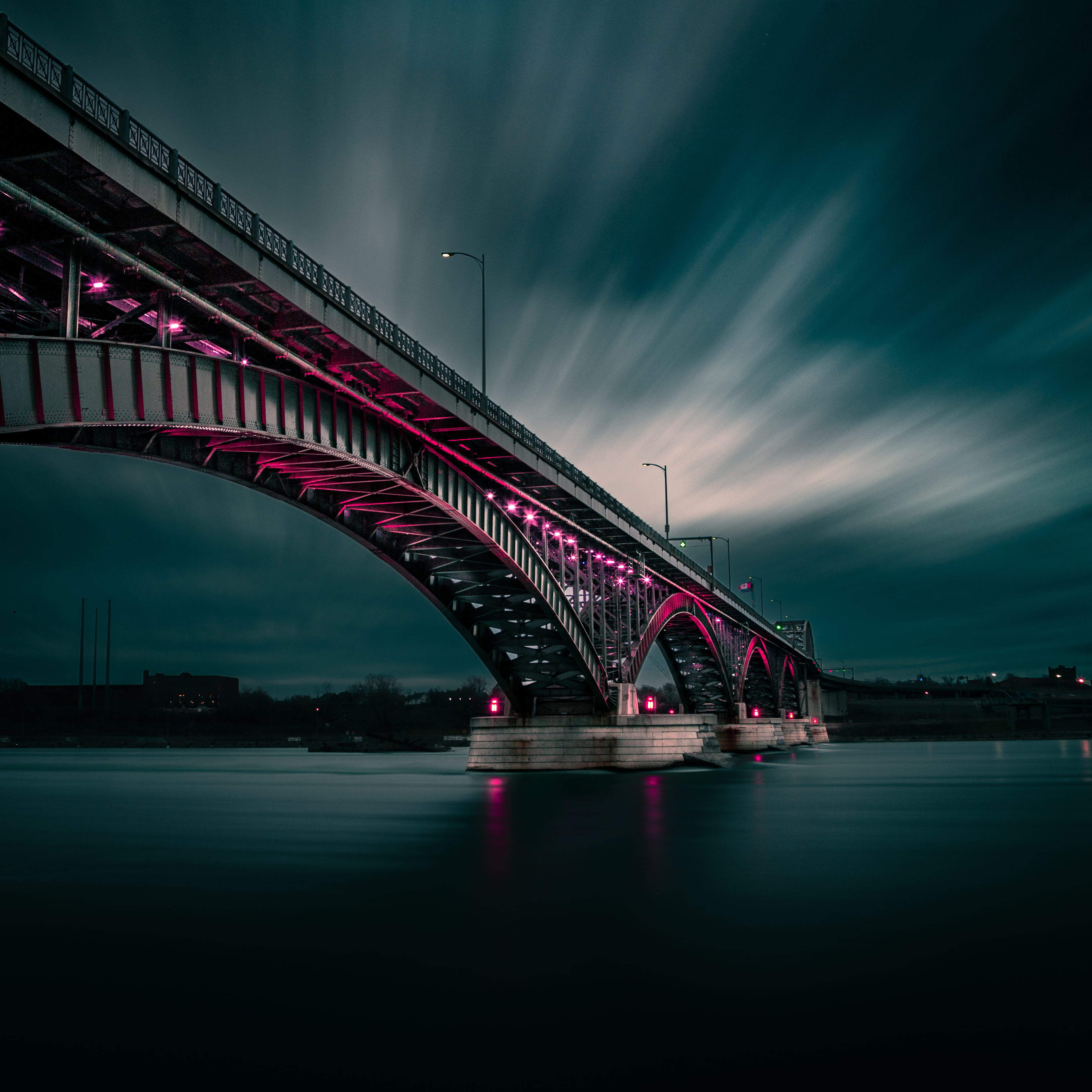 PΞACΞ BRIDGΞ - Color & BW #10/111