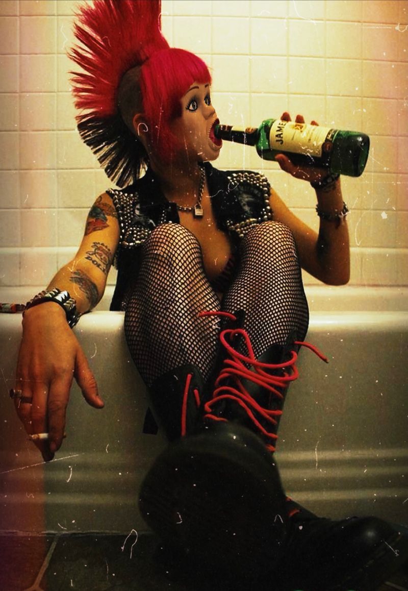 Peggy - 19 -Bathtub