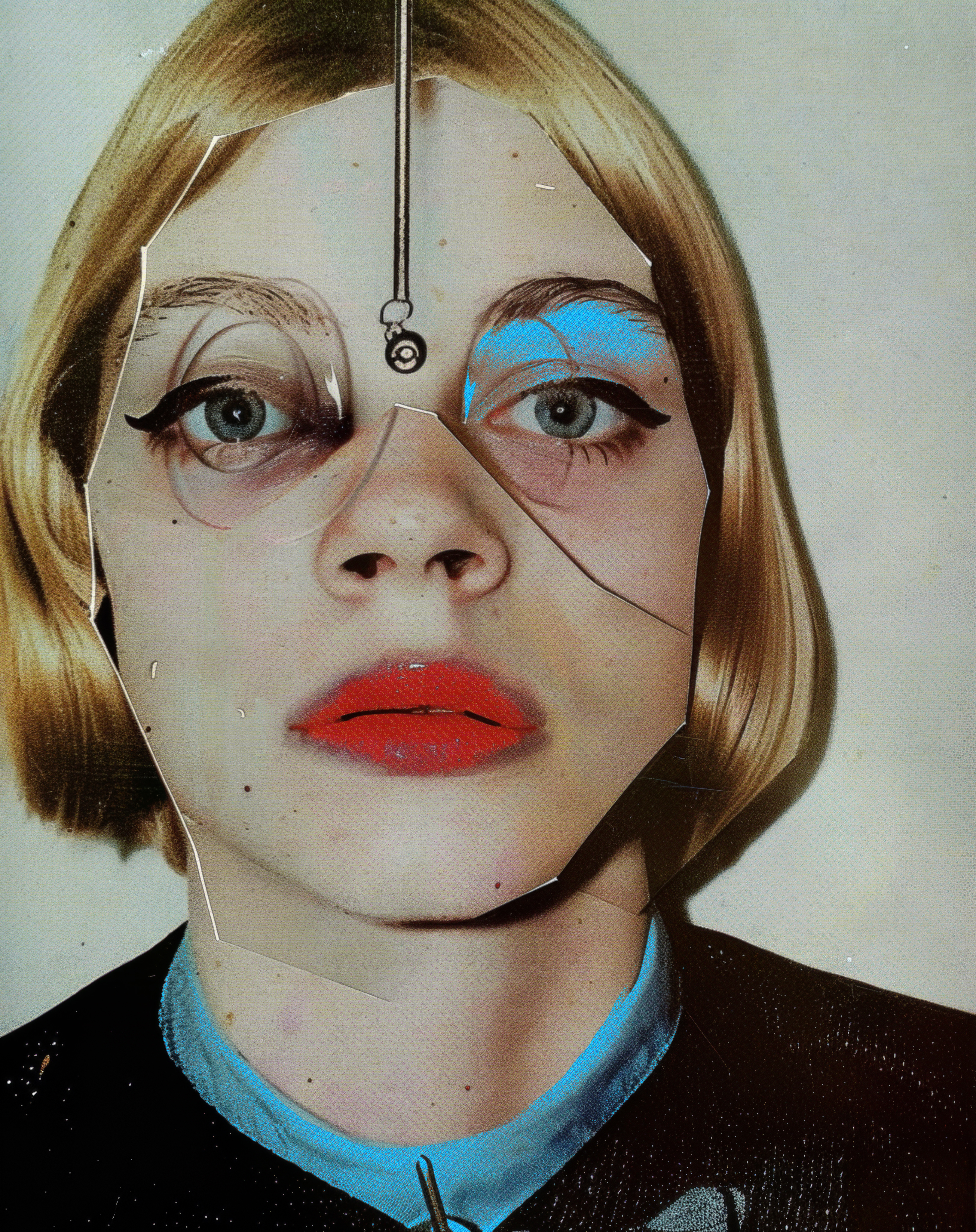 She Fragments Herself