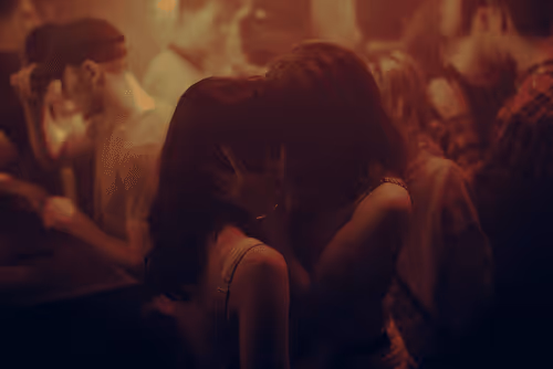 Mutuals #30 - Public Intimacy