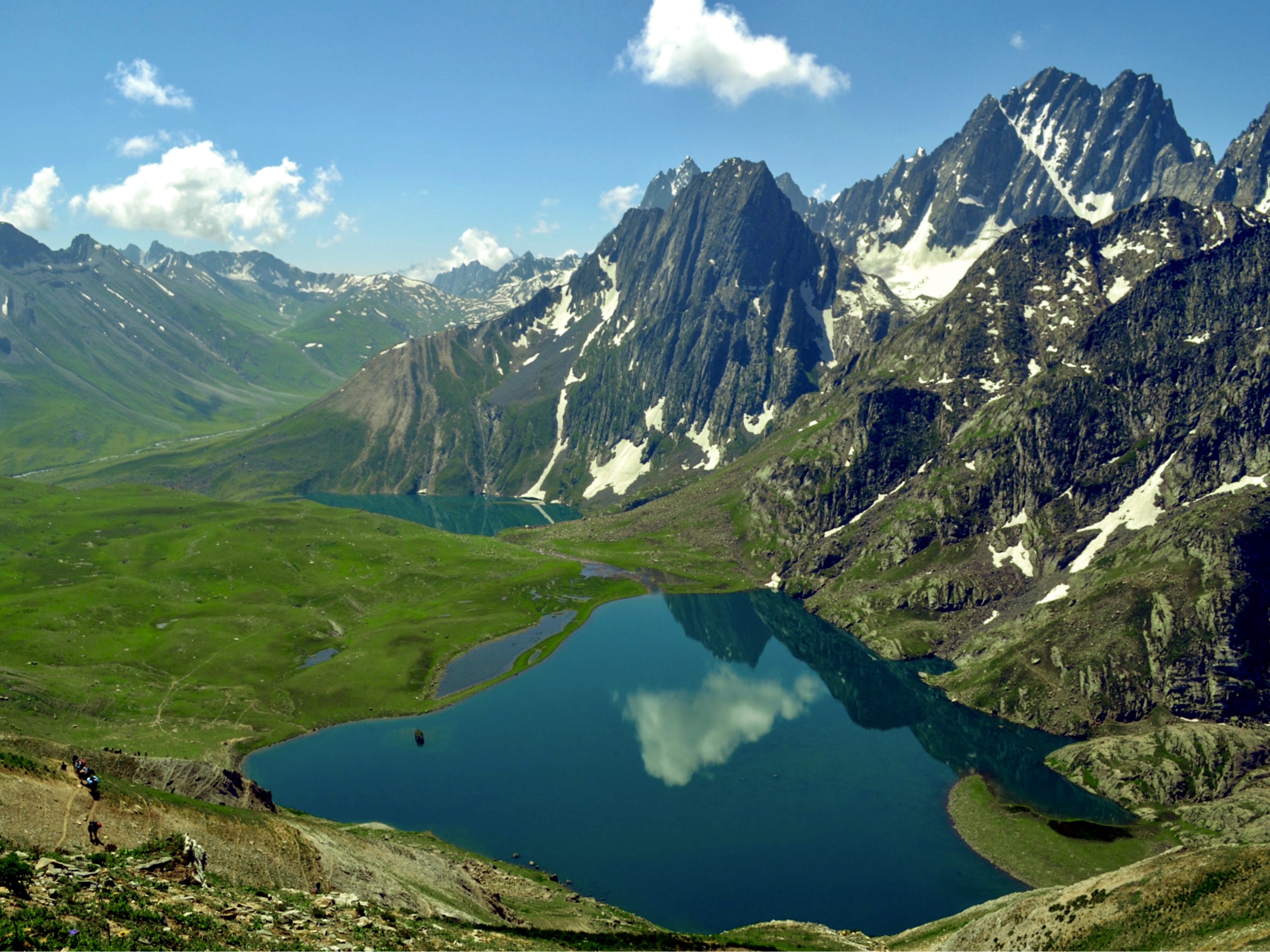 Alpestrine Lakes-Vishansar & Krishansar