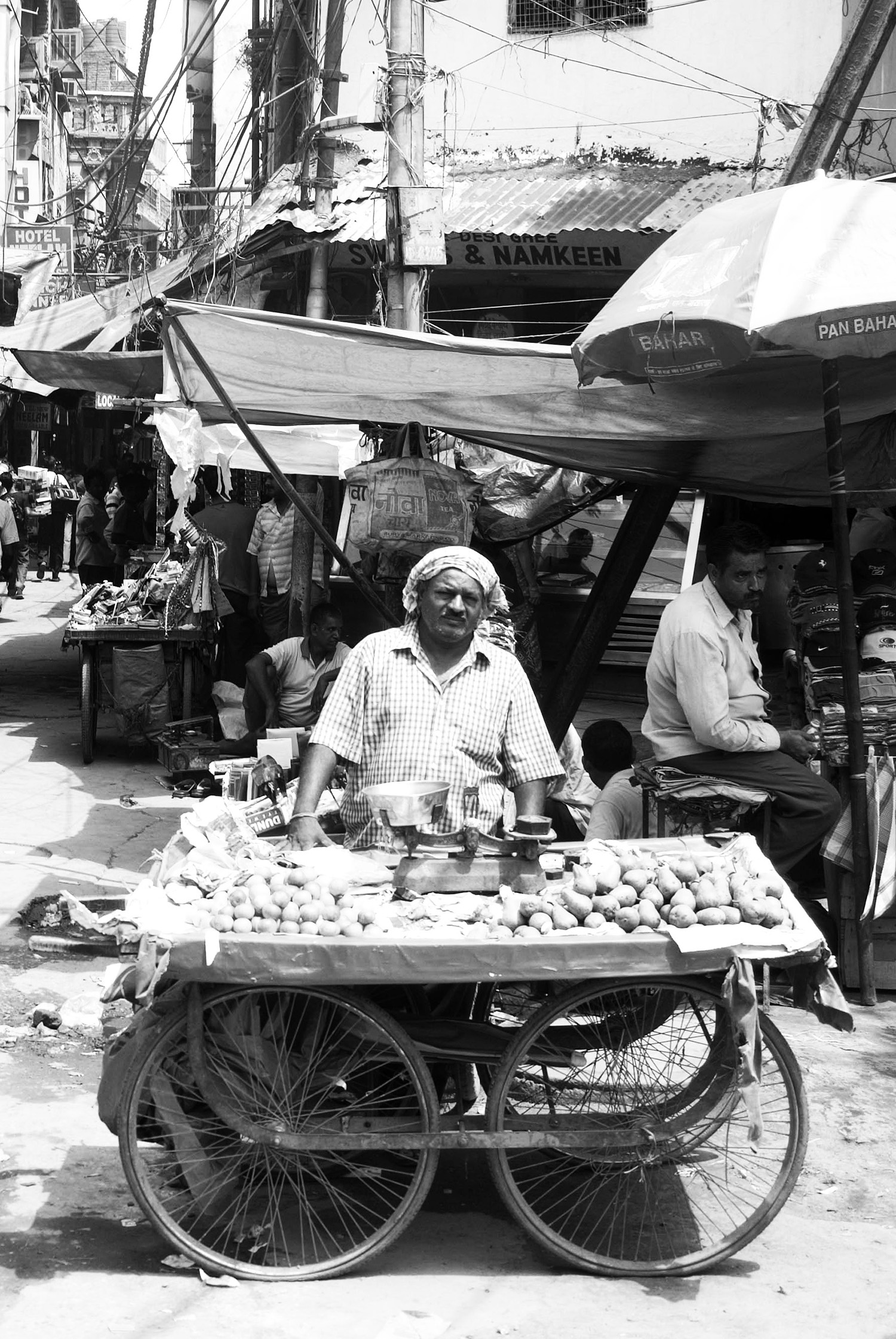 Street Vendor #107