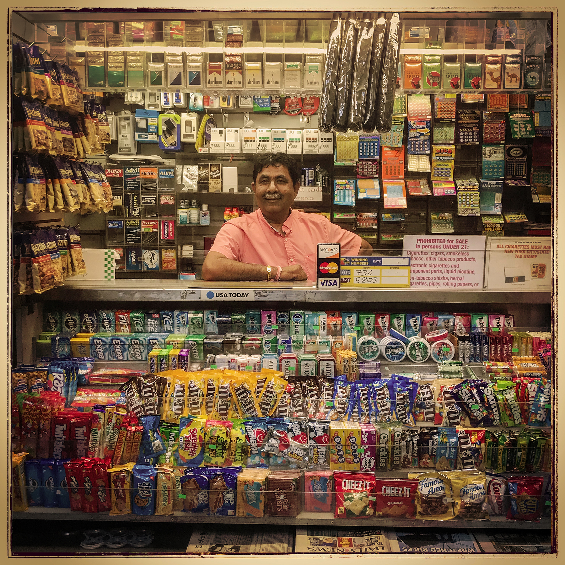 Newsstand 013