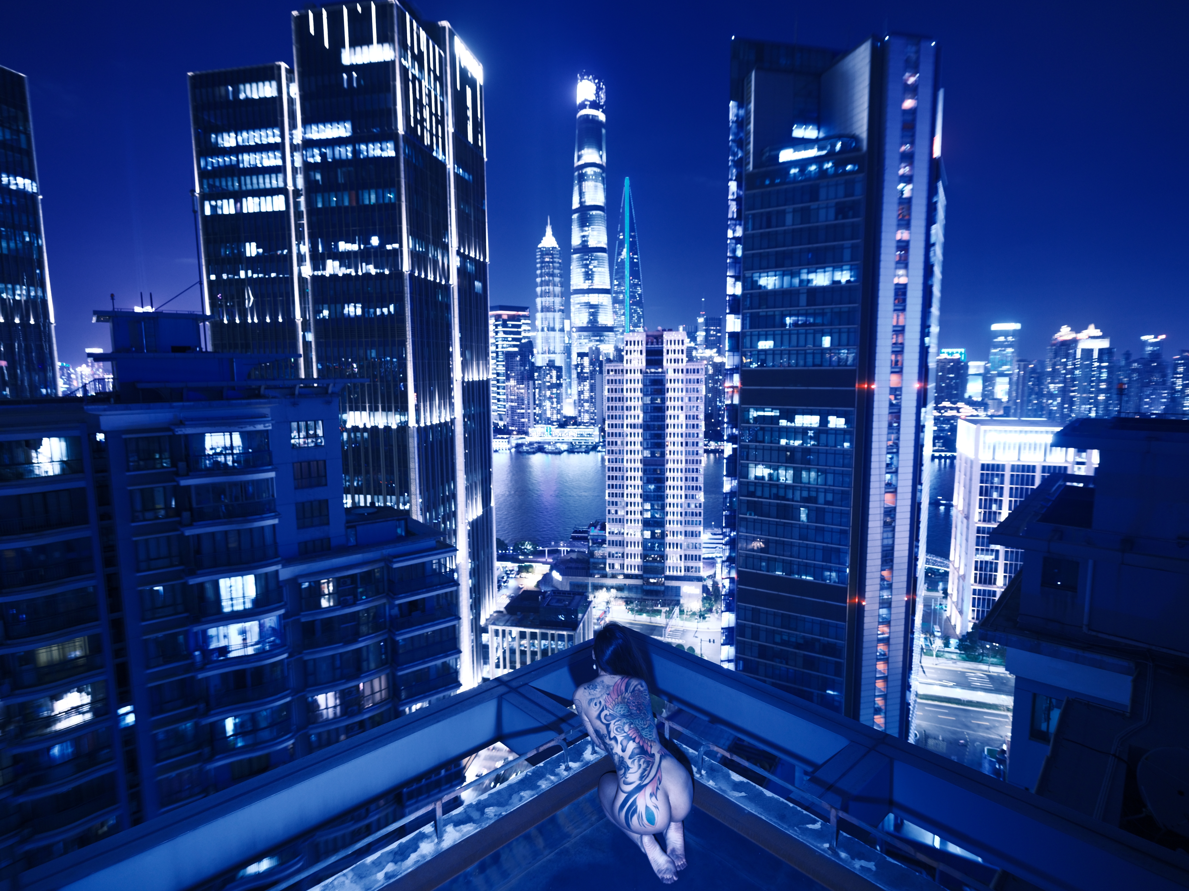 B006 - 城 / City