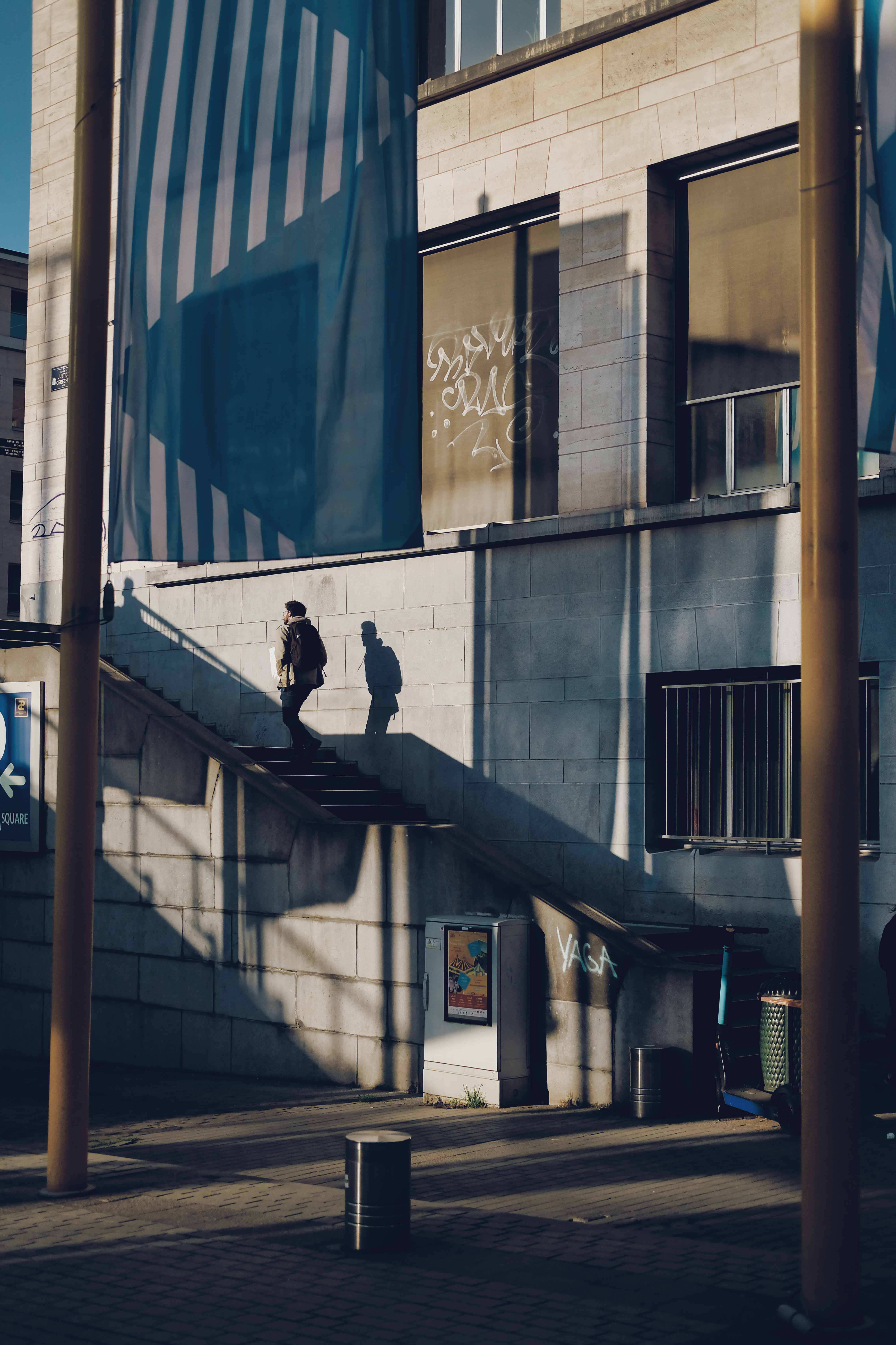 The man & his shadow