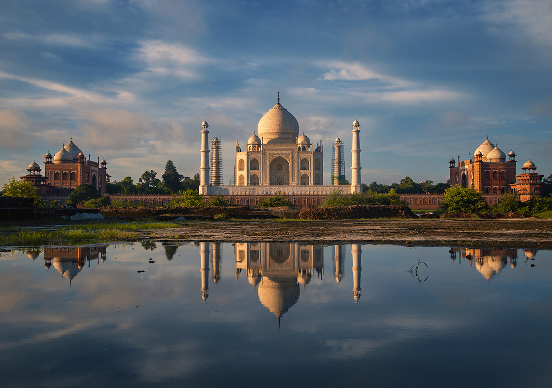 TAJ MAHAL BEAUTY 