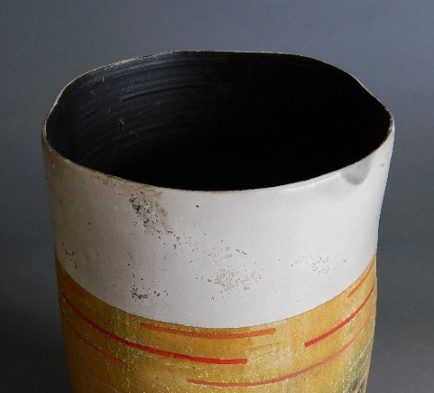 Bennett Bean ceramic vase