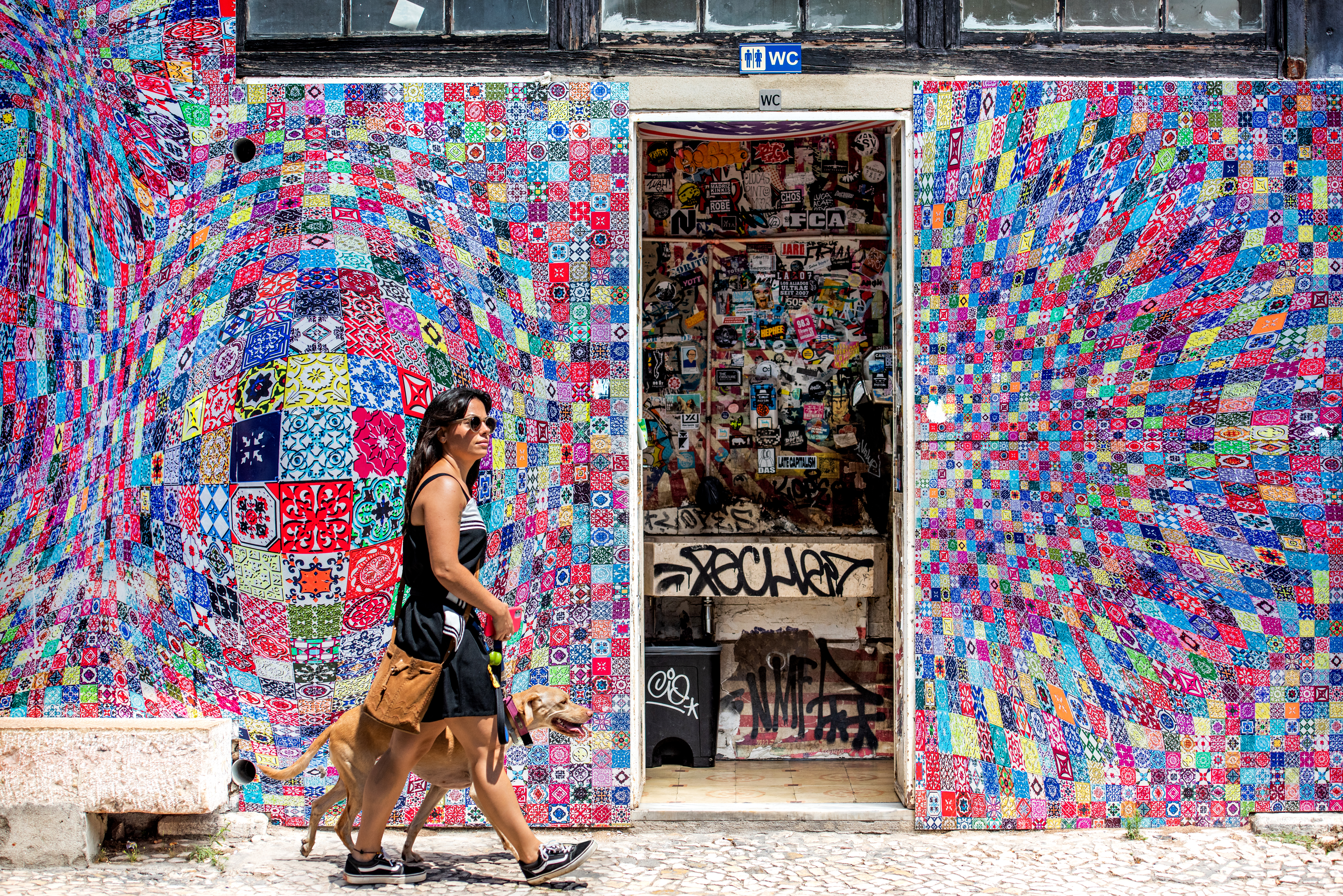 Passport Portugal: Warp Tour