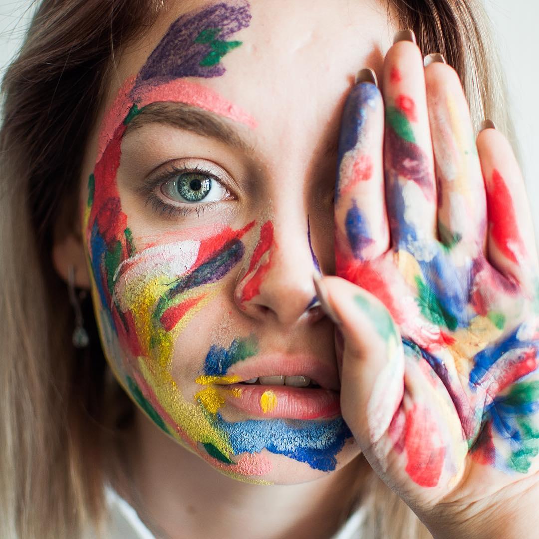 COLORS