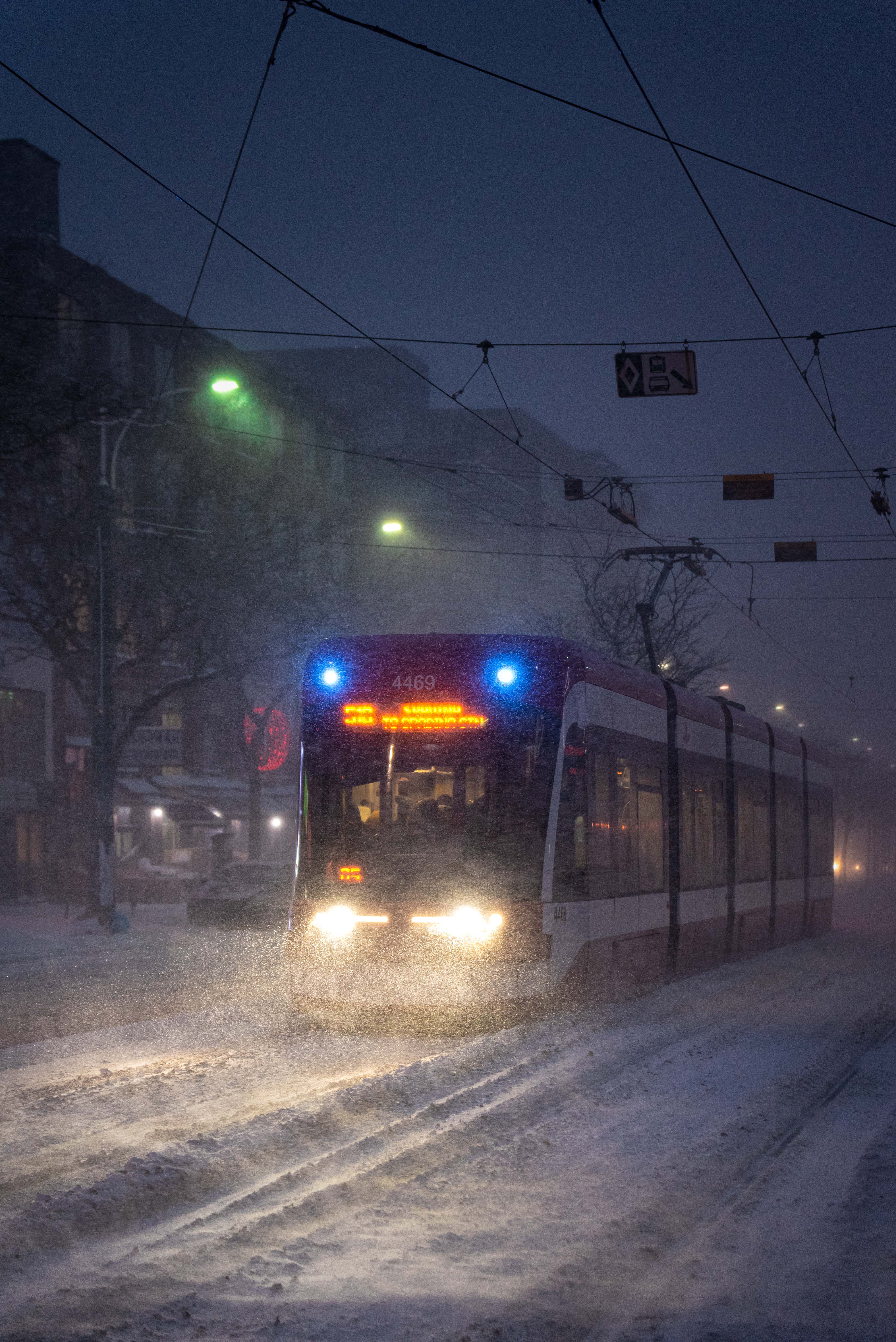 Dark Freeze #16-Polar Express