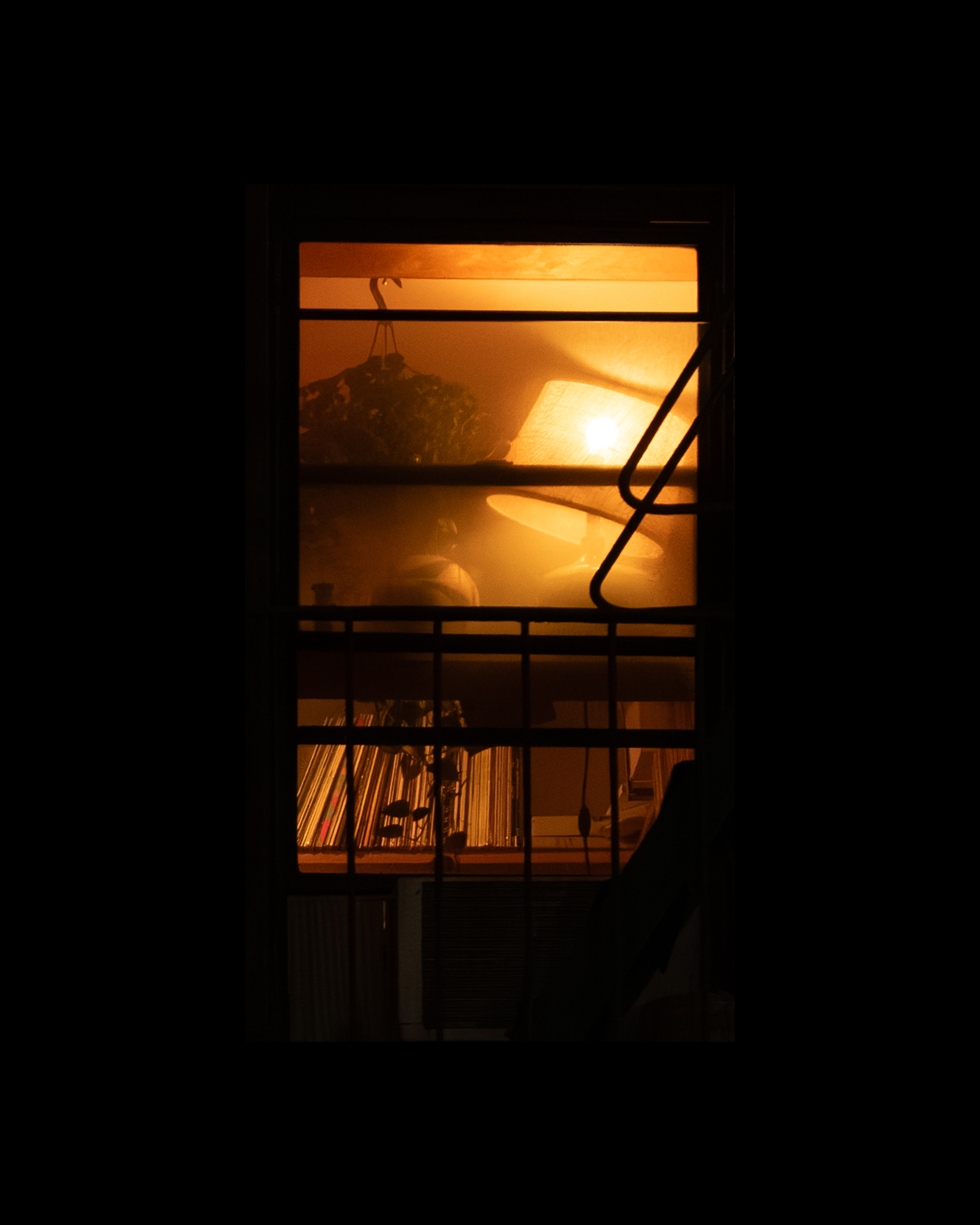 WINDOW 717