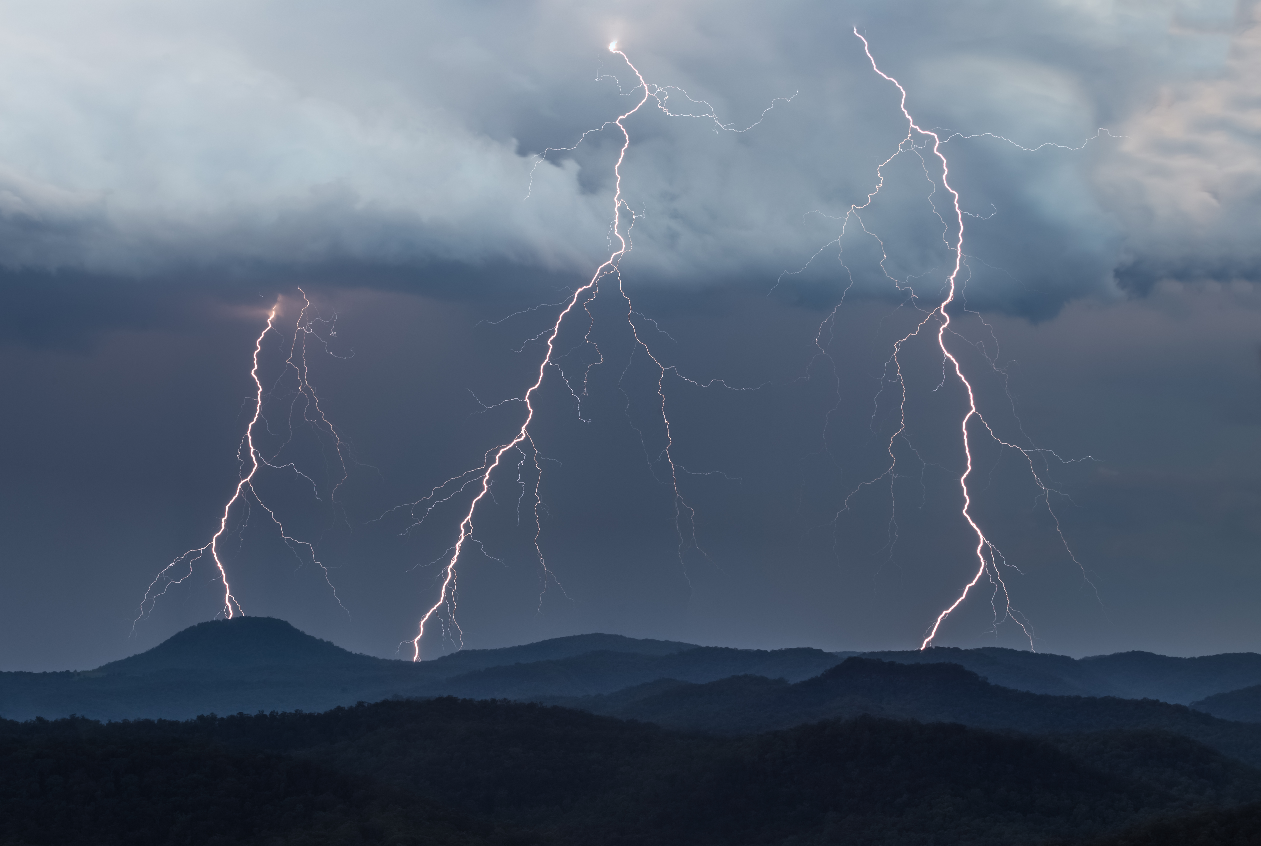 Lightning Strikes Thrice #3/34