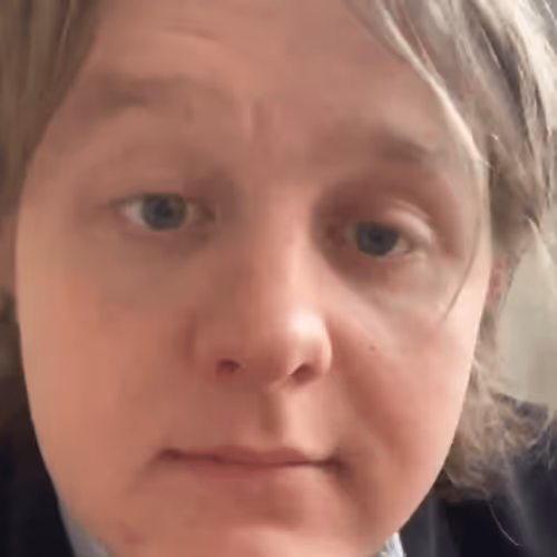 Head's up, BondBois