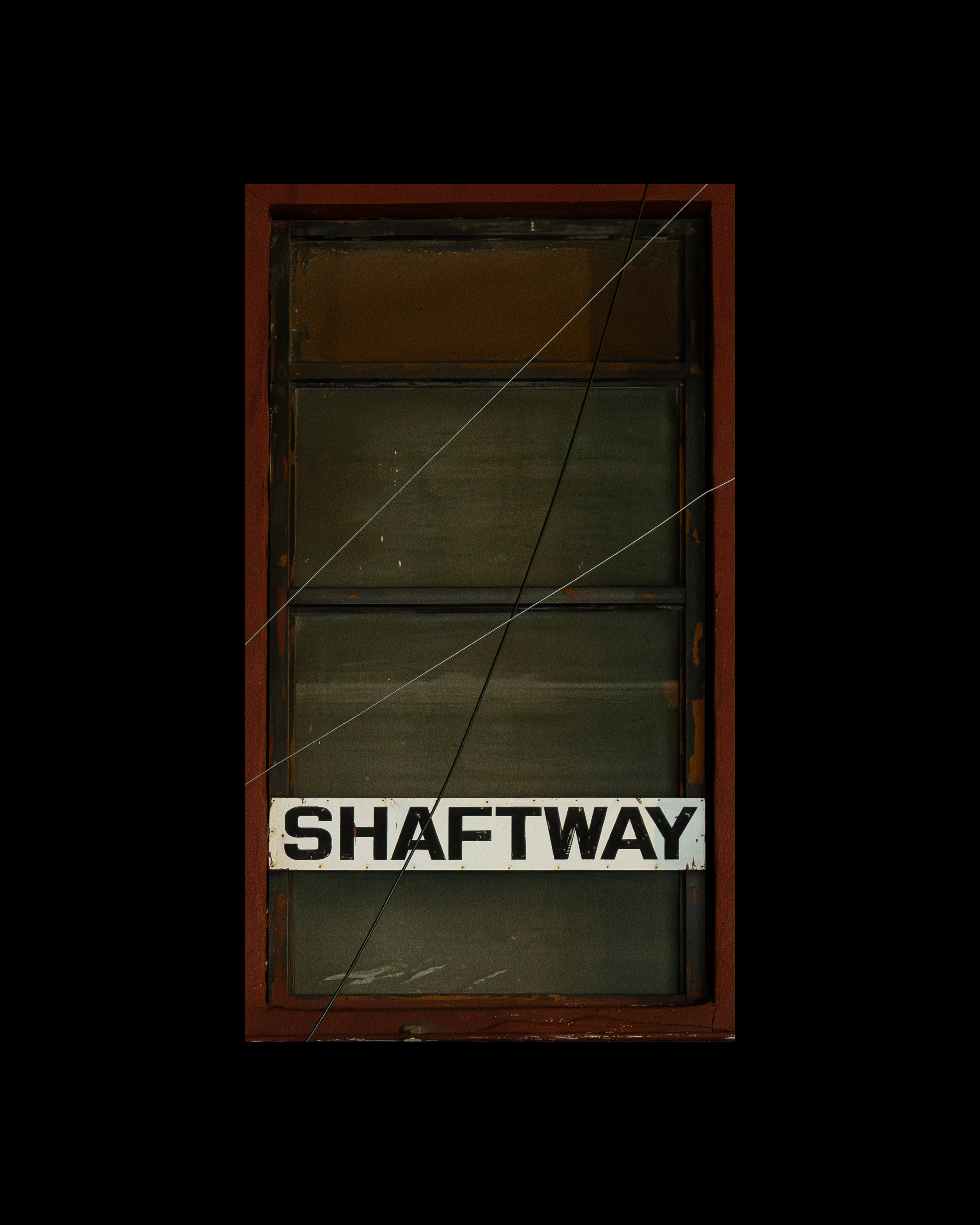WINDOW 261