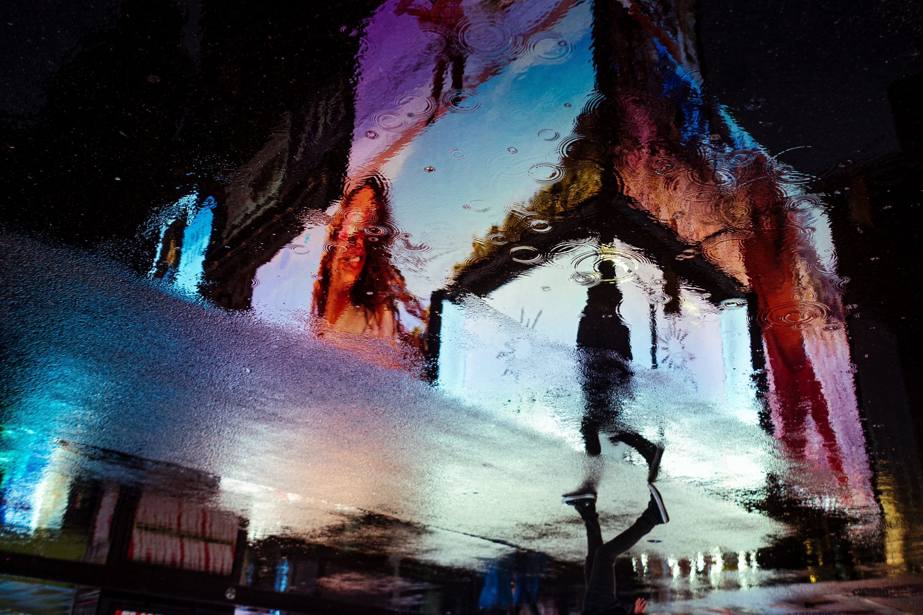 Cyber Streets #49. Portals