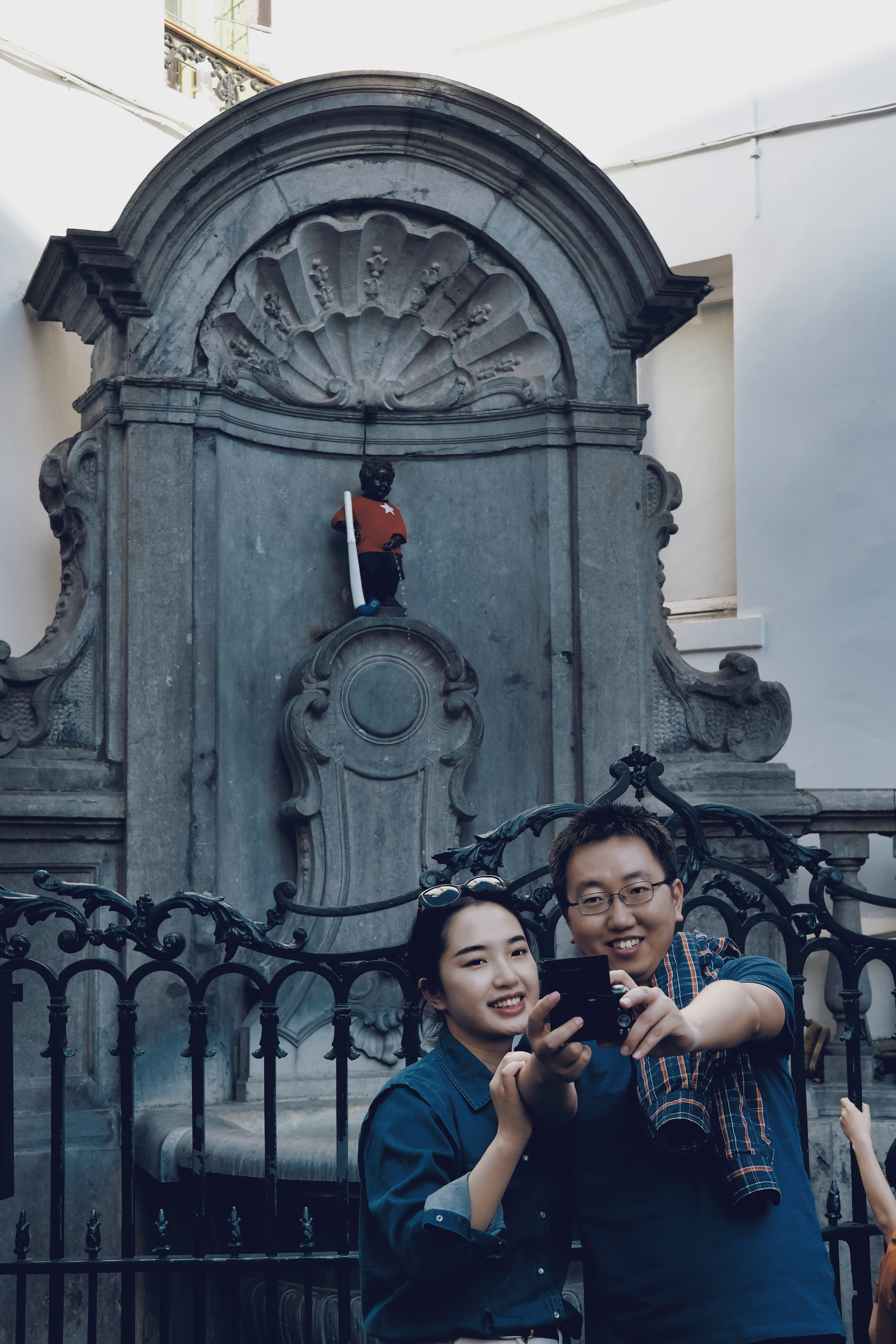 Selfie at Manneken Pis