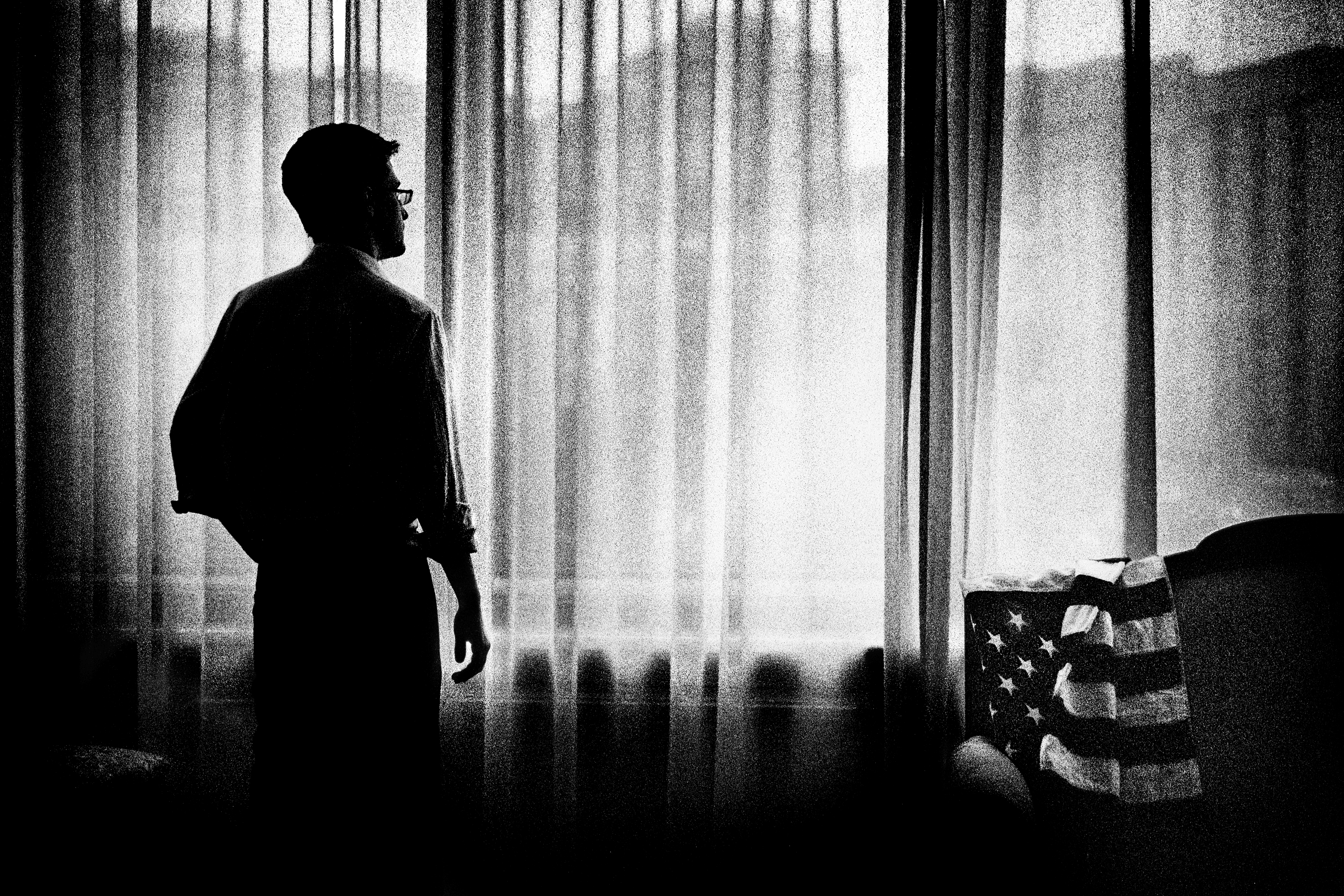 Edward Snowden (Supporting Image 1)